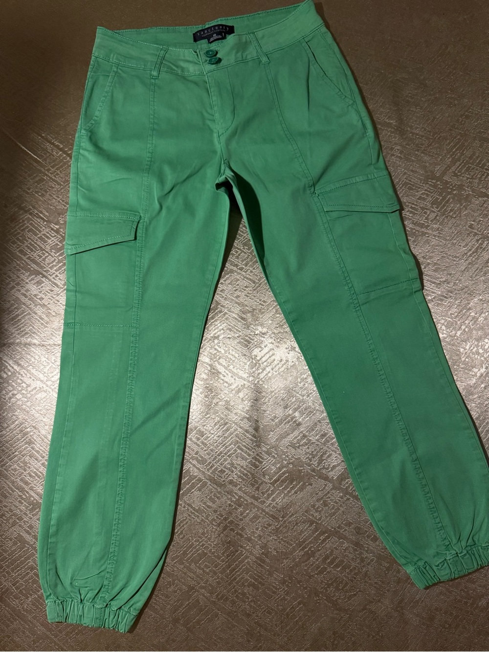 Green Cargo Jogger Pants - Sanctuary